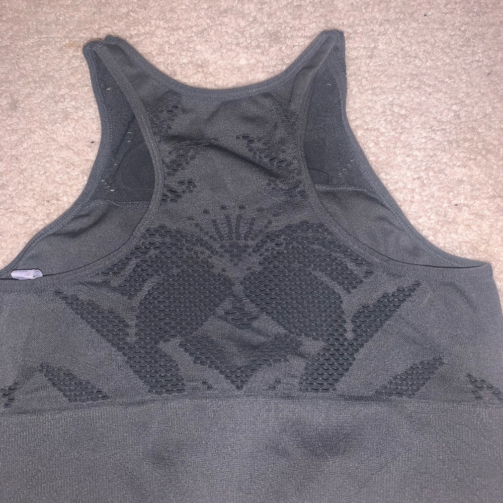 Aerie bralette with cute pattern on the back, S